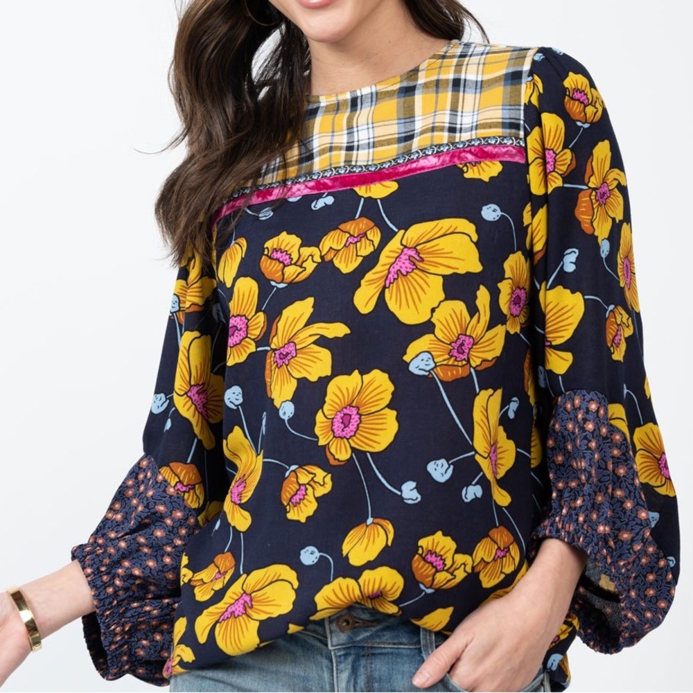 Ivy Jane NWT Floral Patch Plaid With Velvet Accent Flowy Blouse Size X-Small